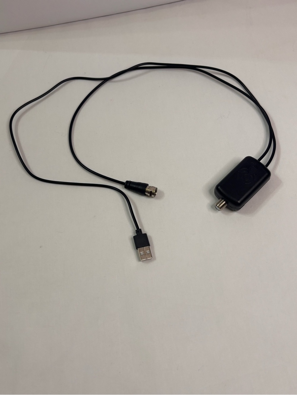 USB-Powered Black Antenna Adapter Cable with Inline Power Module